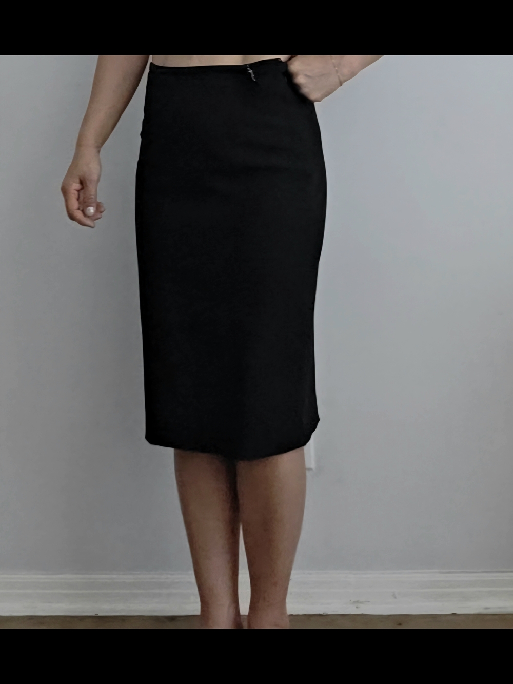GUCCI Classic Pencil Skirt Size 38 (XS) with Logo Buckle Belt Closer
